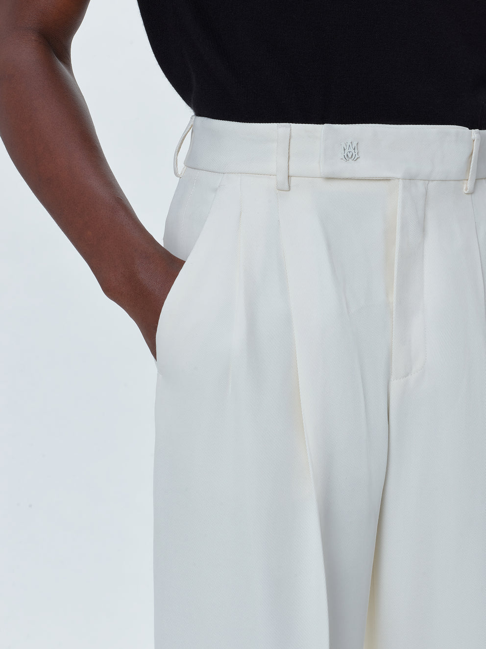 Pantalones Amiri Viscose Double Plisado Trousers Hombre Blancas | 0518-SETWD